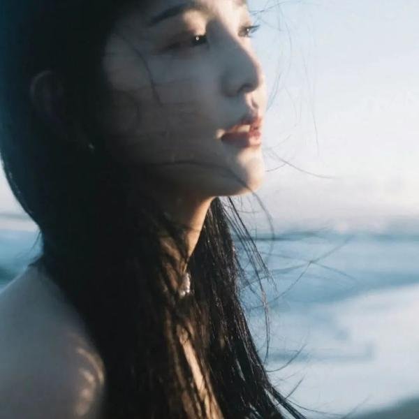 恋爱麻烦，但是甜